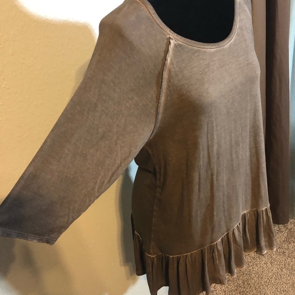 New Danielle Drop Waist Oil Dye Exposed Seam Top - Picture 4 of 9